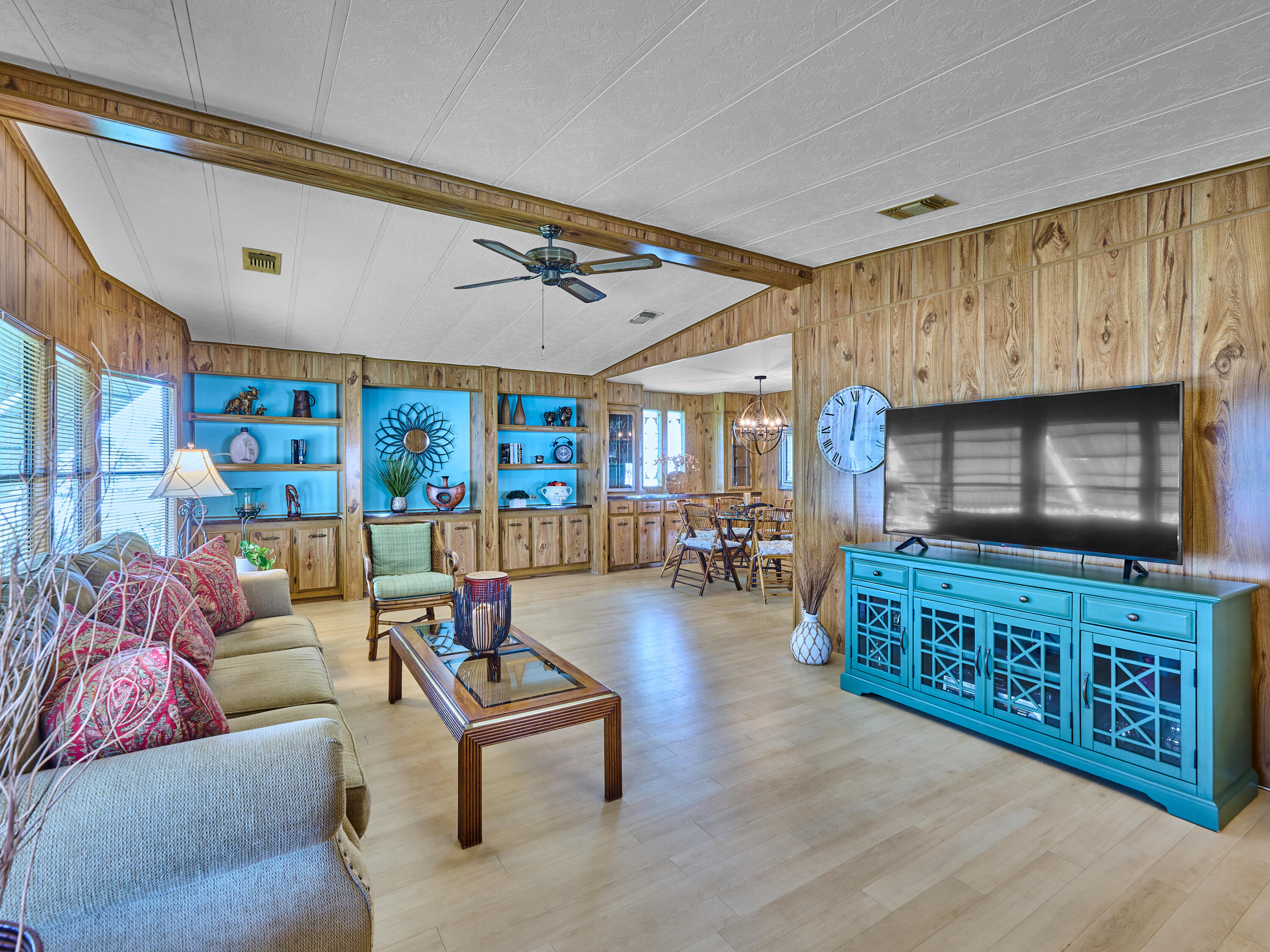 7626 Southeast Independence Avenue Hobe Sound, FL 33455 - Photo 2 of 64 C PYL 0013