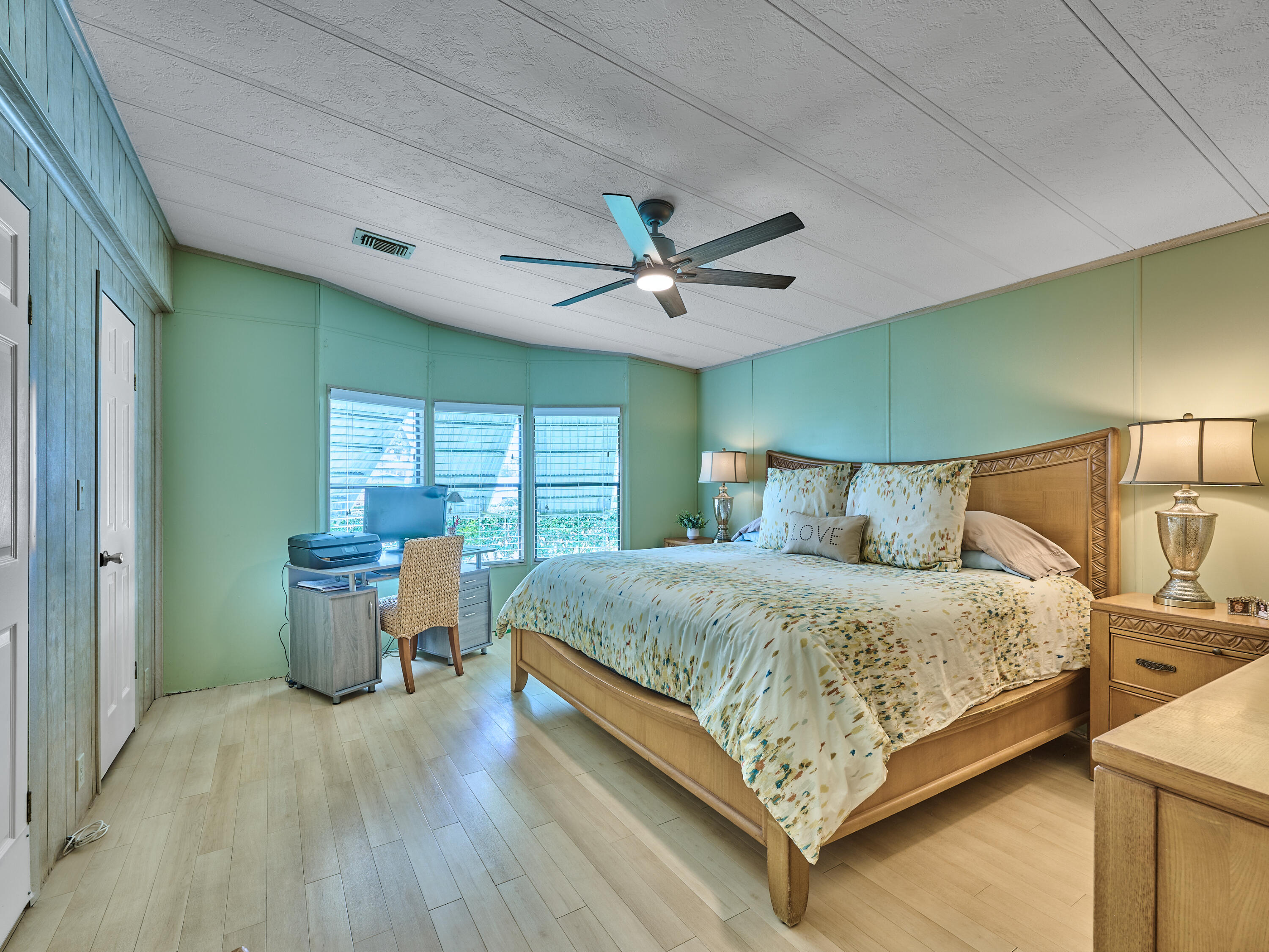 7626 Southeast Independence Avenue Hobe Sound, FL 33455 - Photo 25 of 64 C PYL 0040