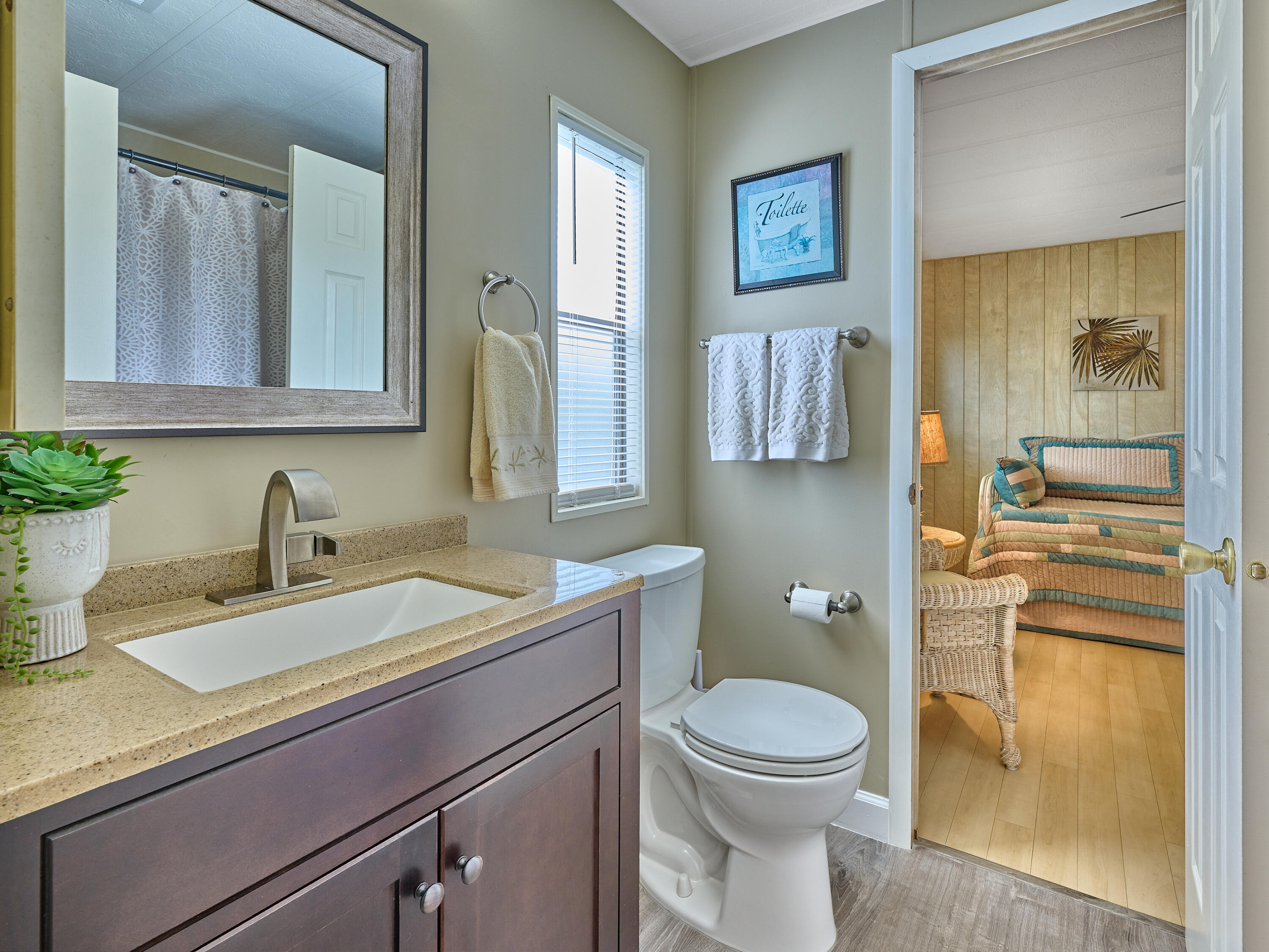 7626 Southeast Independence Avenue Hobe Sound, FL 33455 - Photo 37 of 64 C PYL 0034