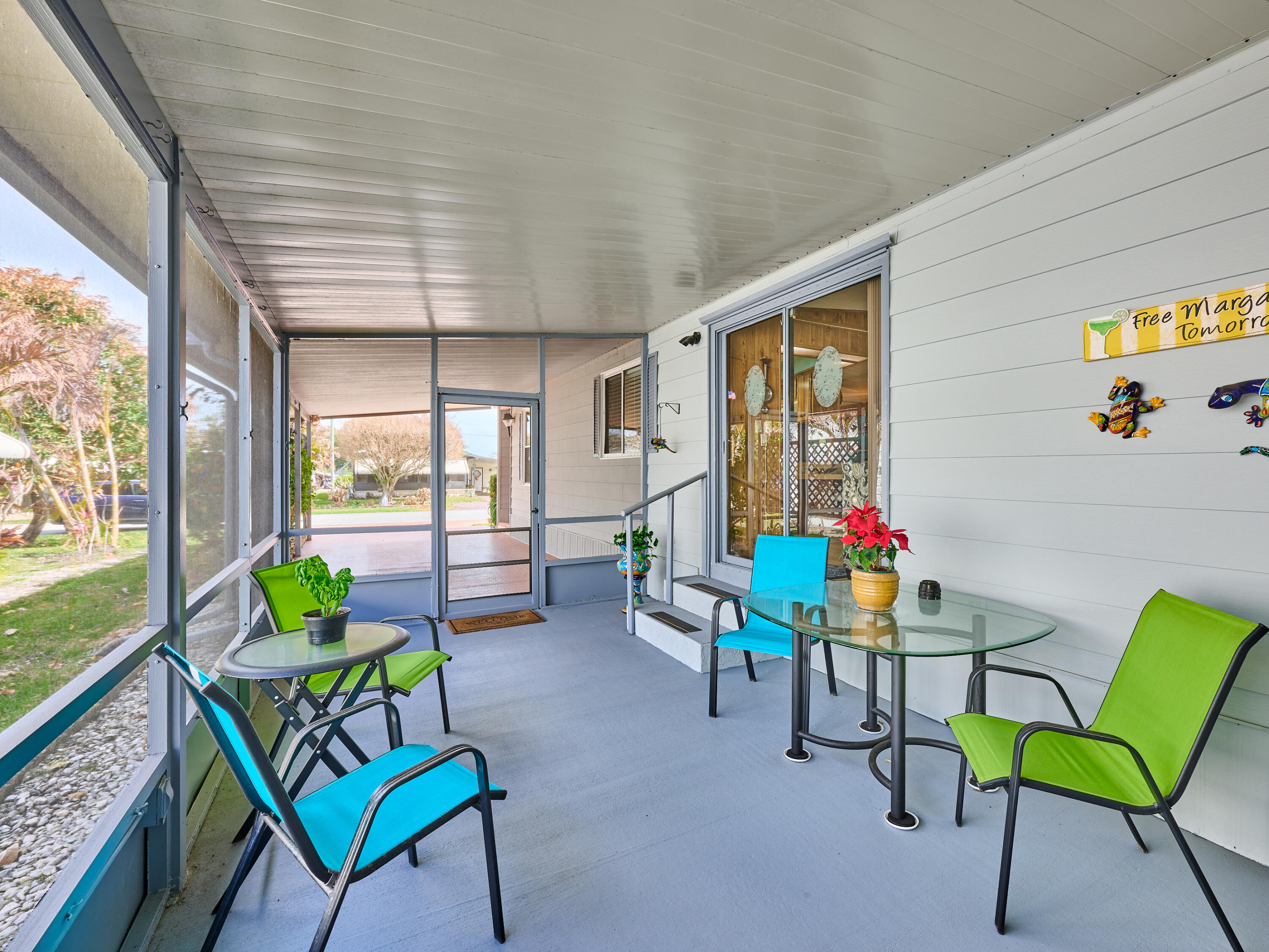 7626 Southeast Independence Avenue Hobe Sound, FL 33455 - Photo 47 of 64 C PYL 0051