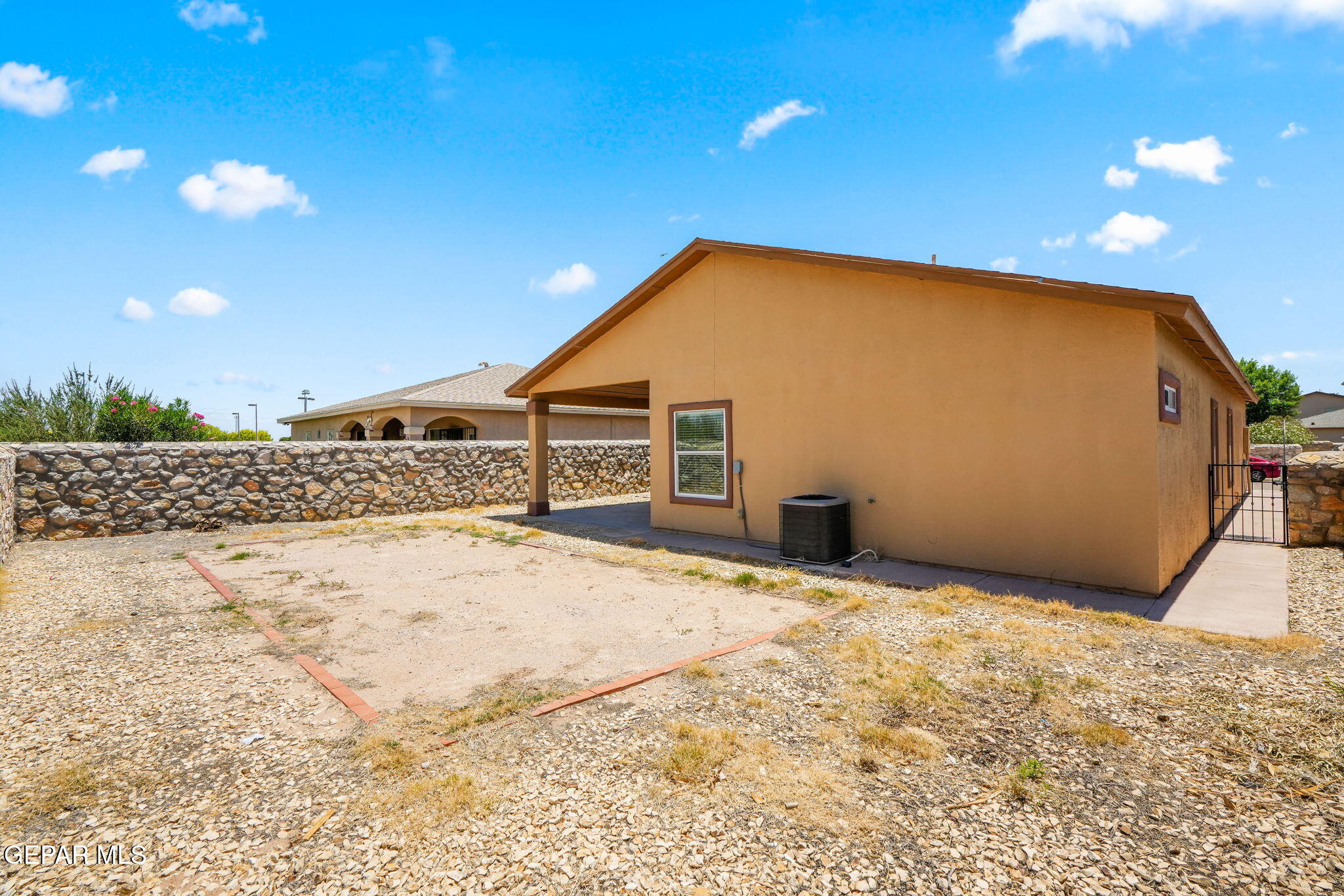 5953 Redstone Rim Drive El Paso, TX 79934 - Photo 35 of 54 5953 Redstone Rim Dr-34