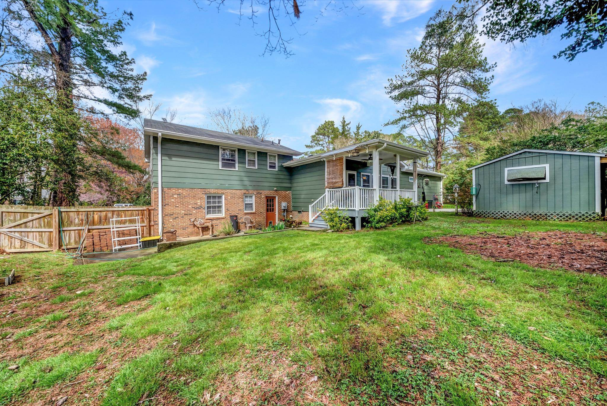 409 Troy Place Raleigh, NC 27609 - Photo 32 of 40 Photo 32