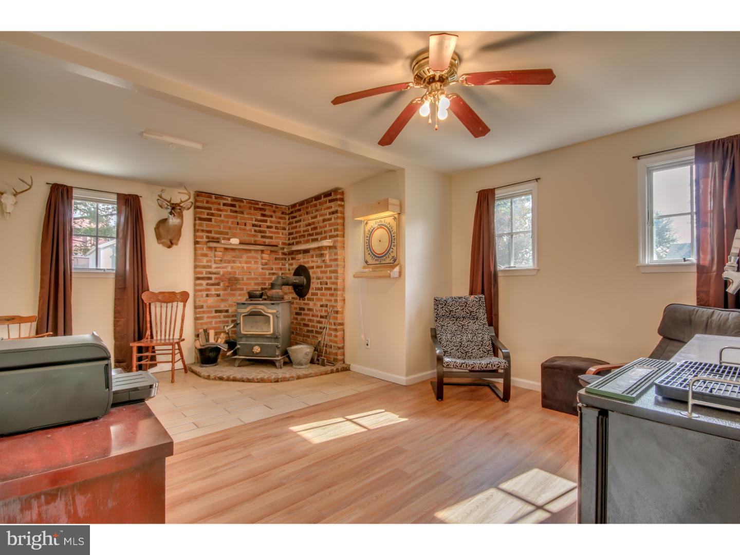811 Fourth Avenue Croydon, PA 19021 - Photo 13 of 21 Gallery Image 13