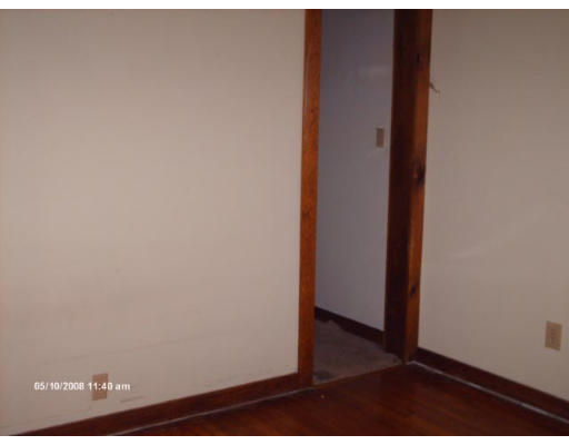 21 Thenius Street Worcester, MA 01607 - Photo 11 of 18 Gallery Image 11