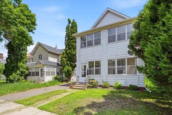 $449,999 | 713 Northeast 2nd Street, Minneapolis, MN 55413