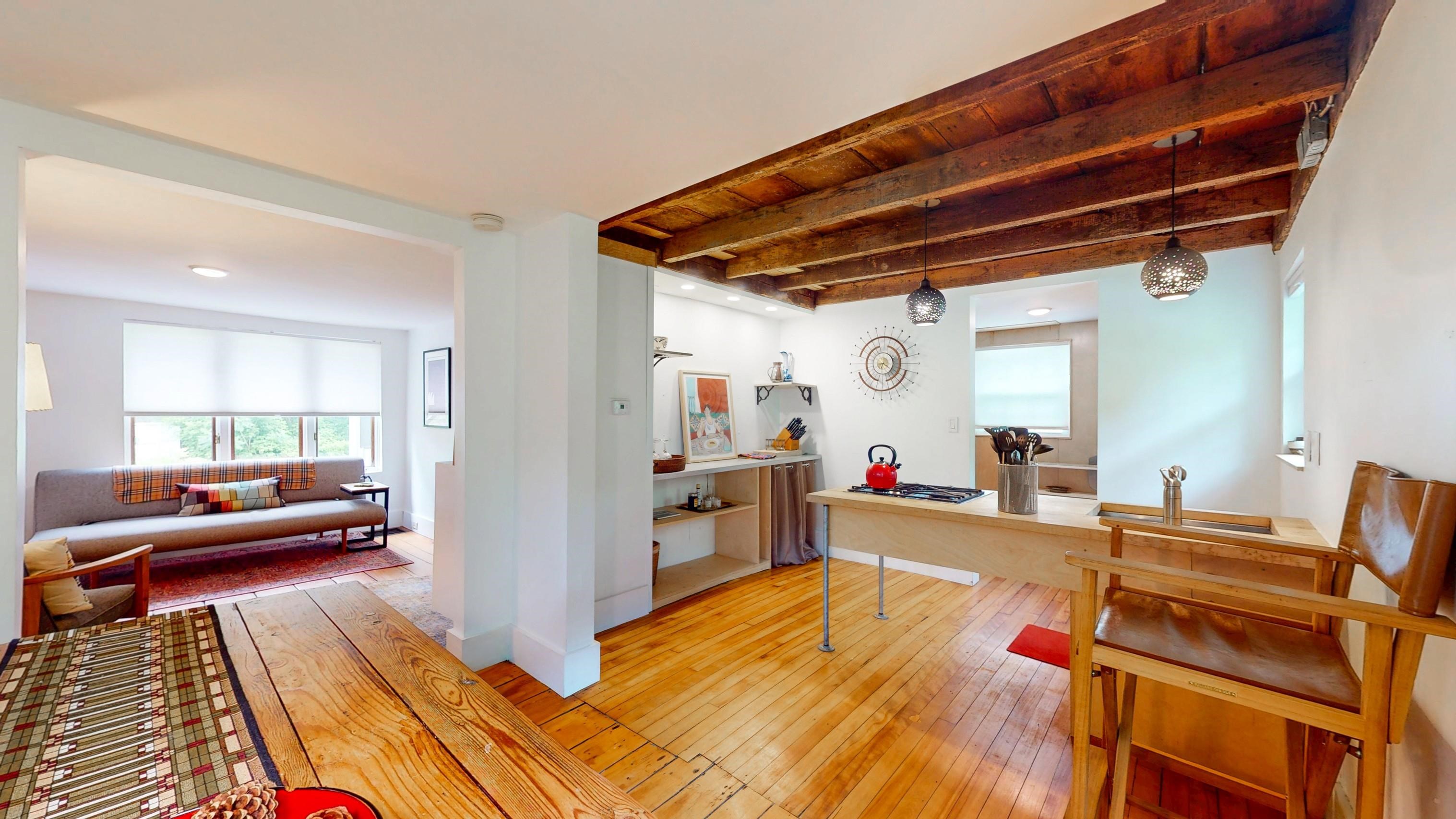 3979 River Road New Haven, VT 05472 - Photo 11 of 39