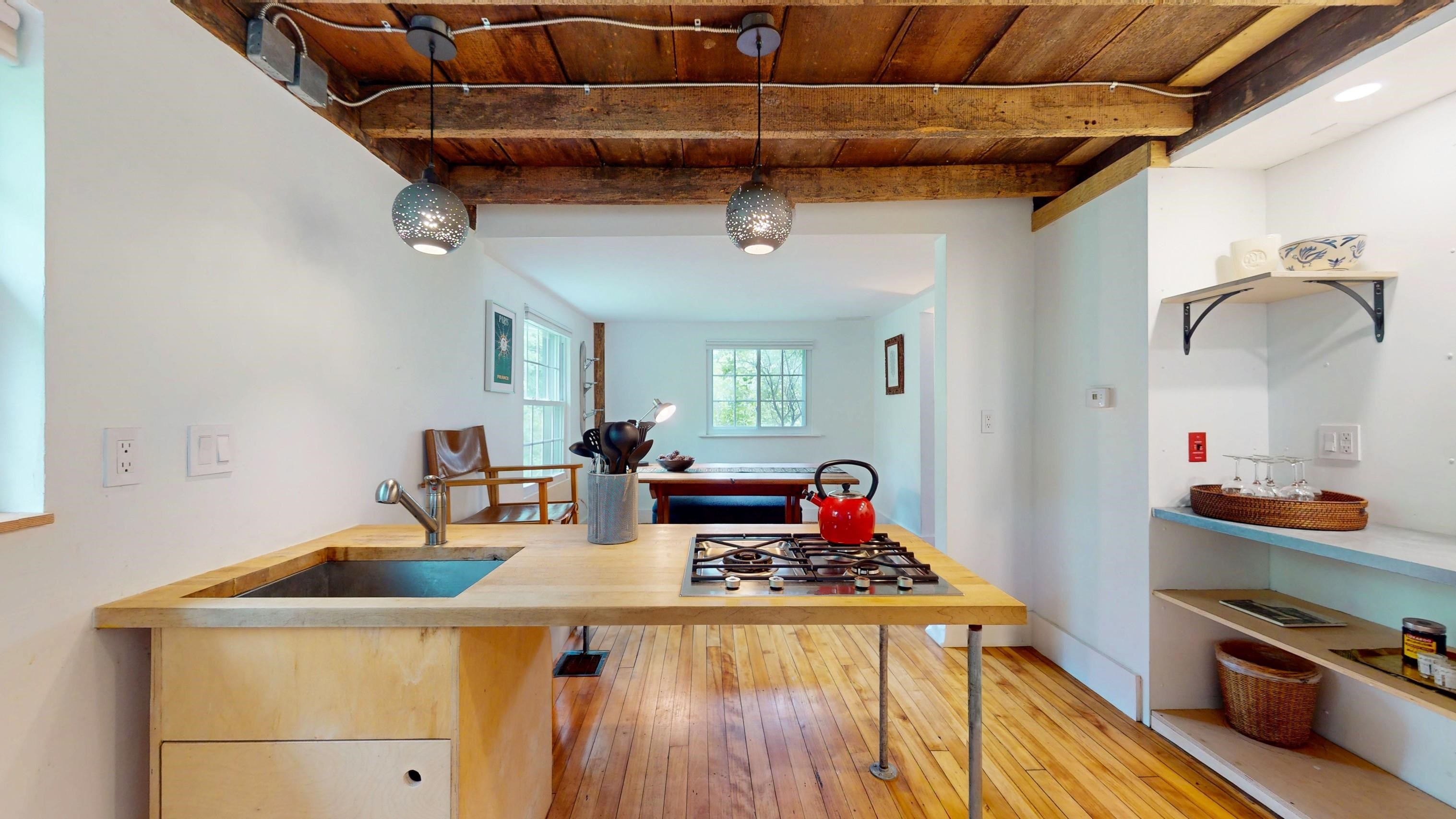 3979 River Road New Haven, VT 05472 - Photo 15 of 39