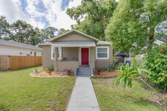a front view of house with yard