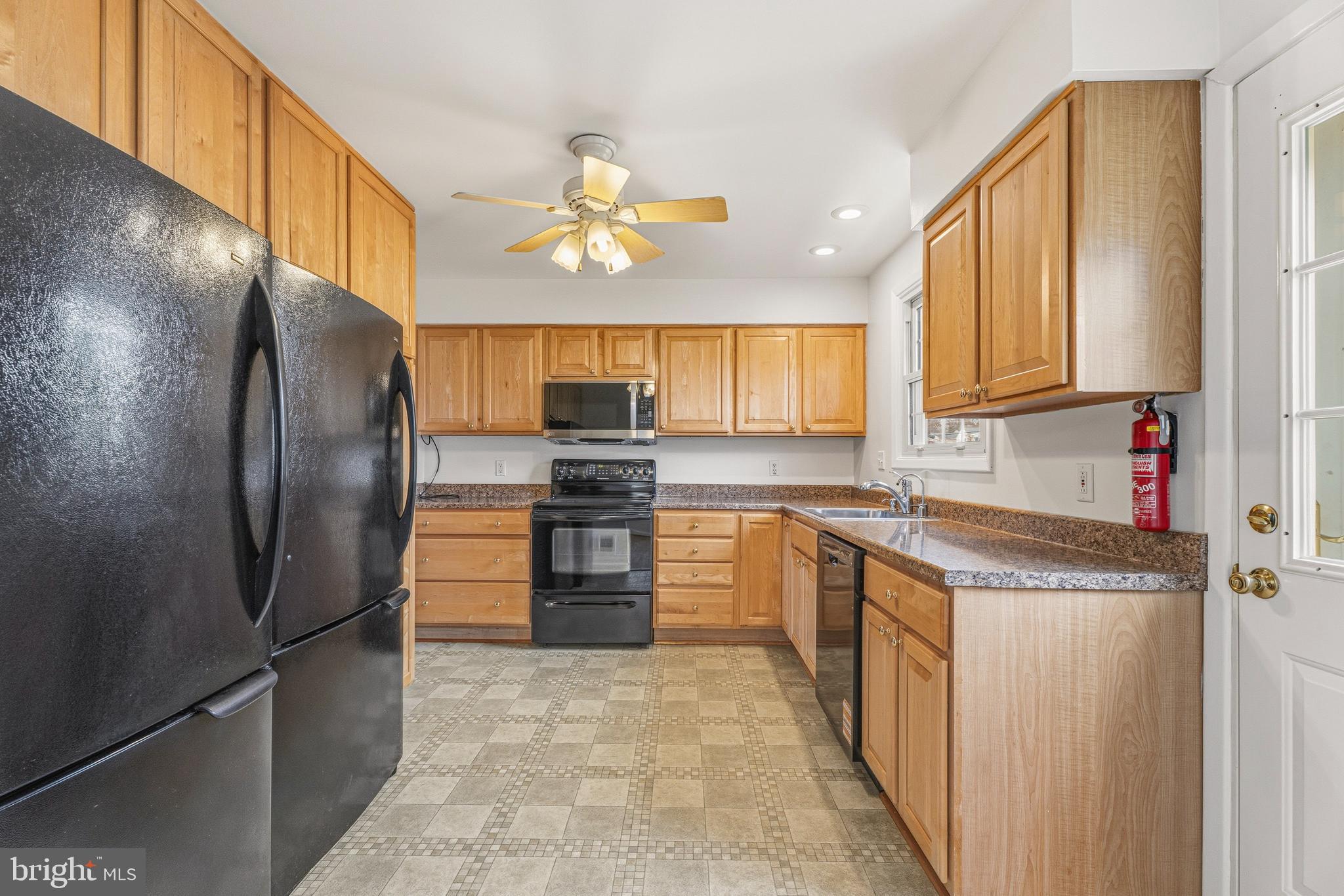 106 Gothard Road Lutherville-Timonium, MD 21093 - Photo 14 of 58