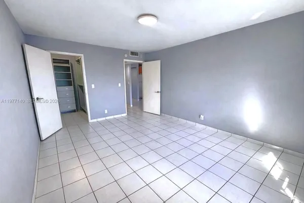 $1,900 | 8005 Lake Drive, Unit 404, Doral, FL 33166