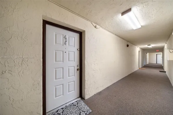 $1,900 | 8005 Lake Drive, Unit 404, Doral, FL 33166