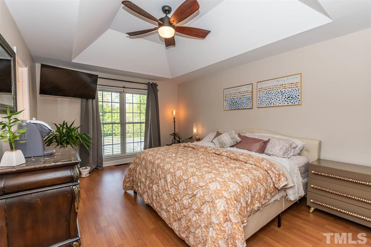 608 Thompson Road Graham, NC 27253 - Photo 14 of 30 AWESOME trey ceiling in bright master