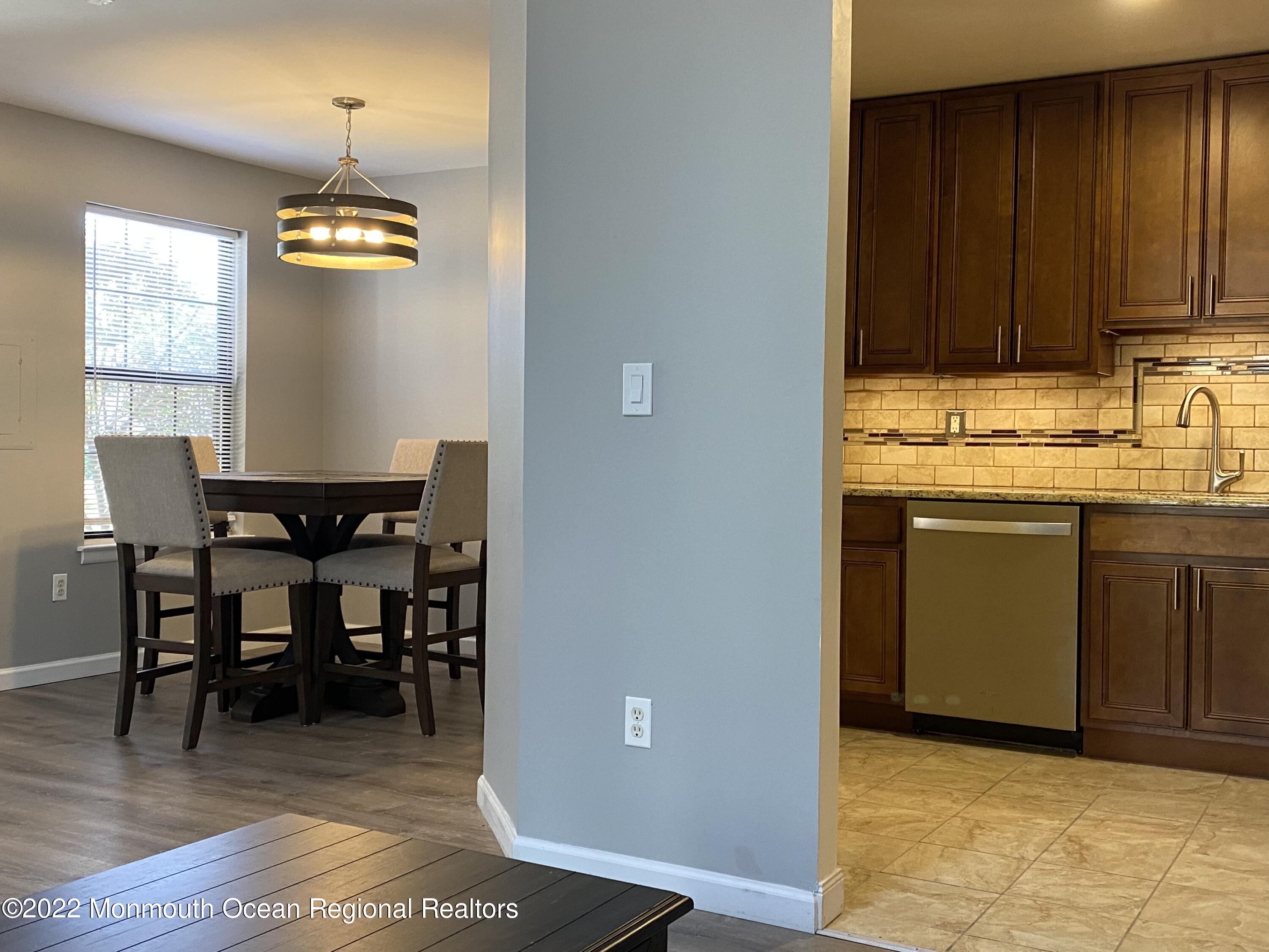 115 Azalea Circle Jackson, NJ 08527 - Photo 8 of 15 702649EE-9CC8-4C71-A9E8-74040D4AC727