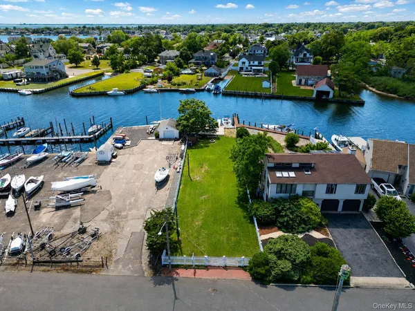 $995,000 | 35 Shore Road, Amityville, NY 11701