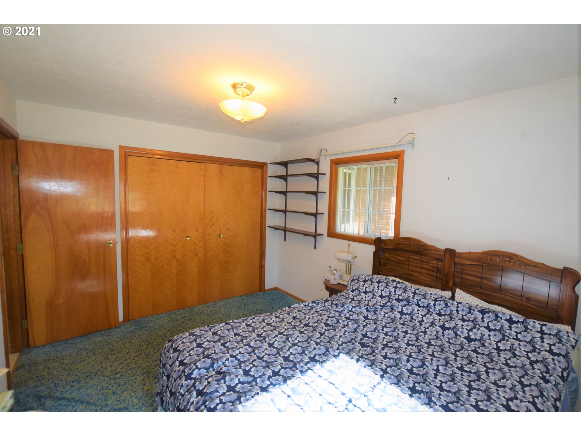 22322 South Central Point Road Oregon City, OR 97045 - Photo 11 of 31