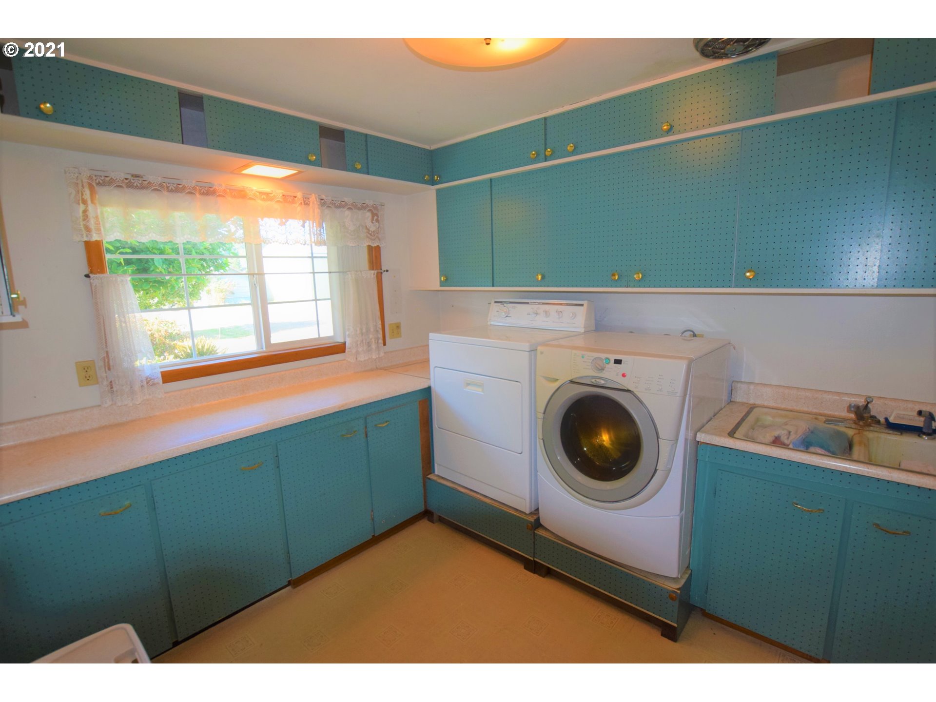 22322 South Central Point Road Oregon City, OR 97045 - Photo 14 of 31