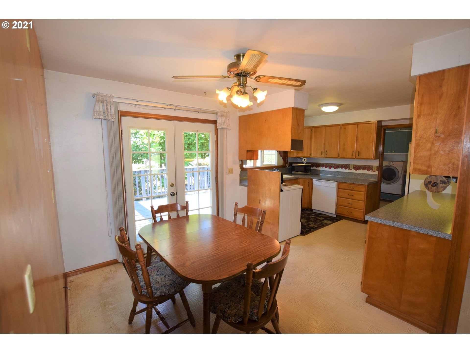 22322 South Central Point Road Oregon City, OR 97045 - Photo 9 of 31