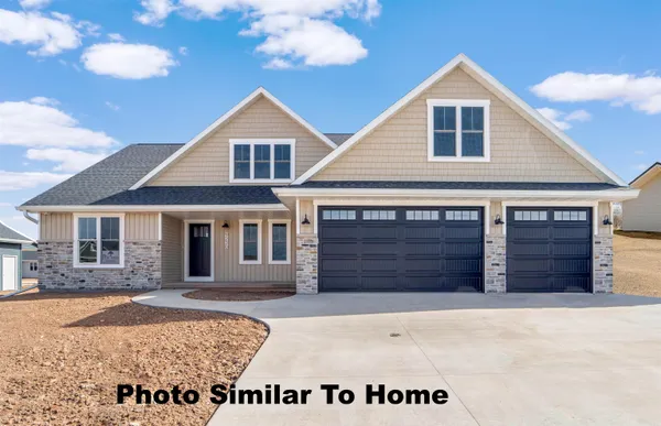 $689,900 | N8871 Killarney Way, Menasha, WI 54952