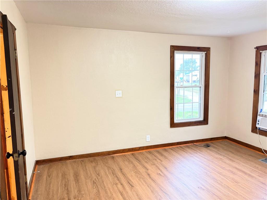 180 Mill Street Dover, MO 64022 - Photo 3 of 16