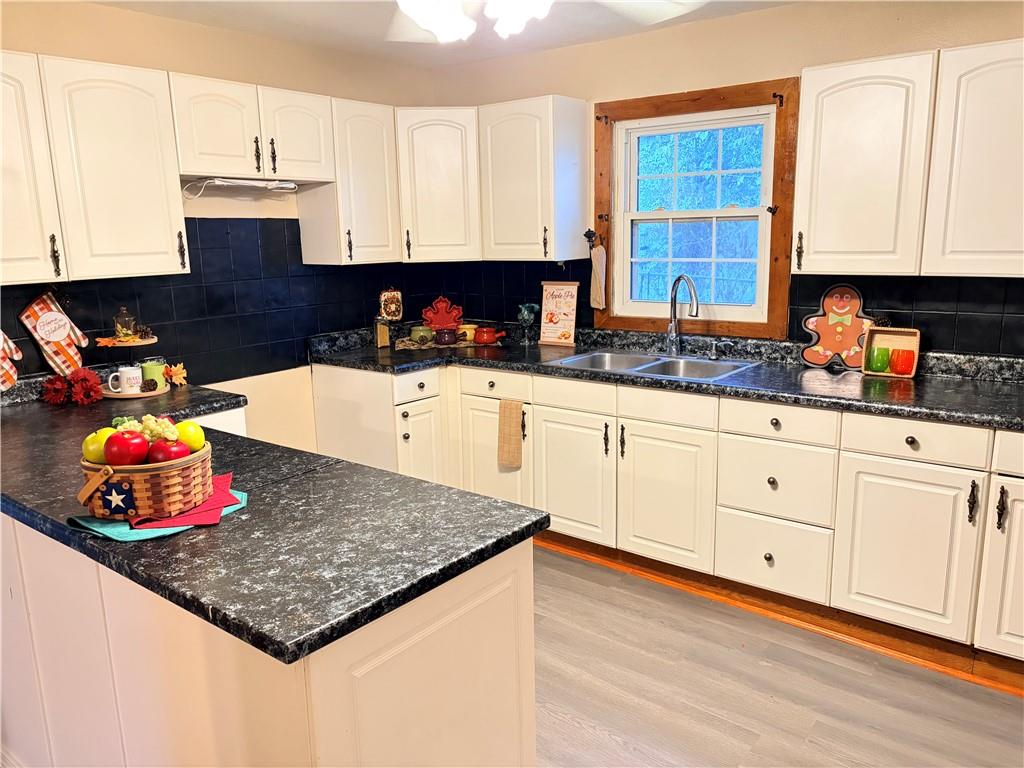 180 Mill Street Dover, MO 64022 - Photo 6 of 16