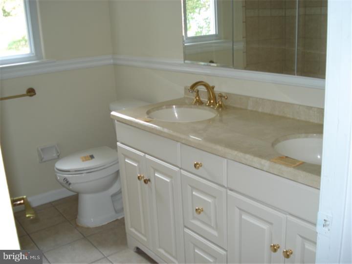 3 Bryce Road Voorhees, NJ 08043 - Photo 17 of 25 Gallery Image 17