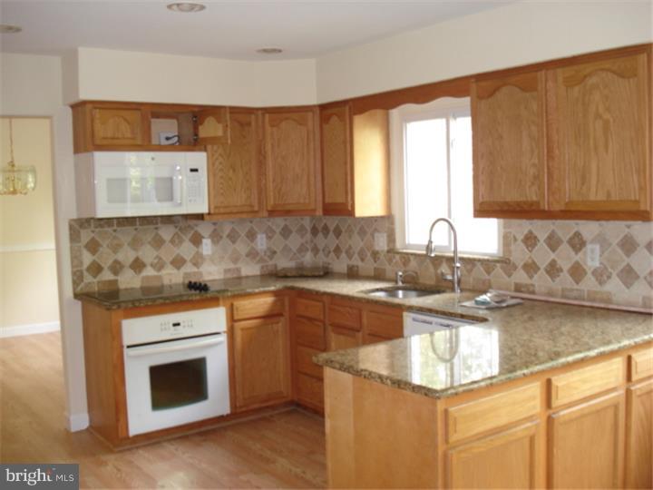 3 Bryce Road Voorhees, NJ 08043 - Photo 6 of 25 Gallery Image 6