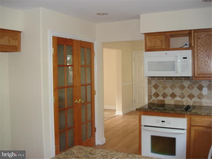 3 Bryce Road Voorhees, NJ 08043 - Photo 8 of 25 Gallery Image 8