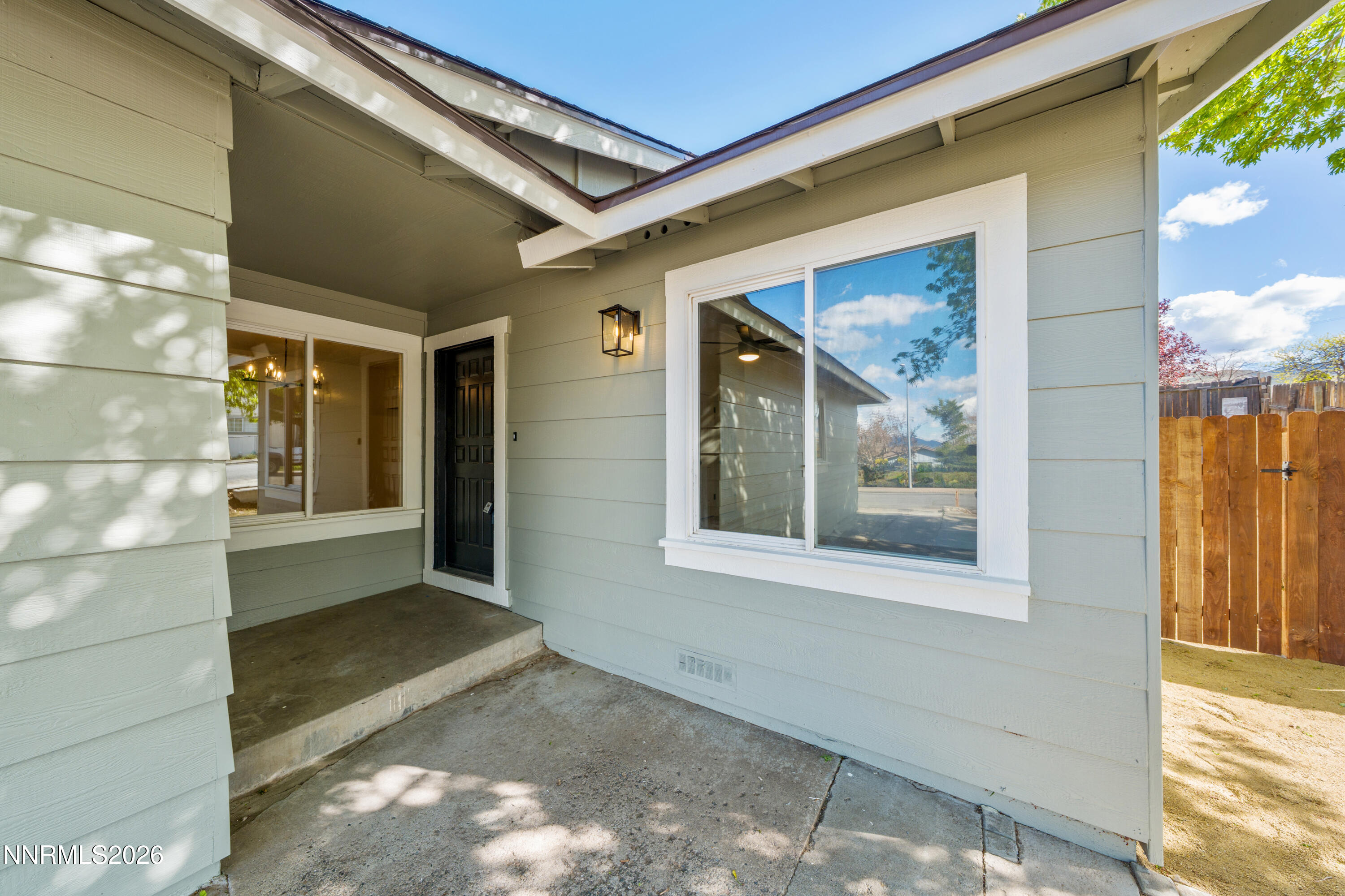 6680 Flower Street Reno, NV 89506 - Photo 11 of 37 A7V05806