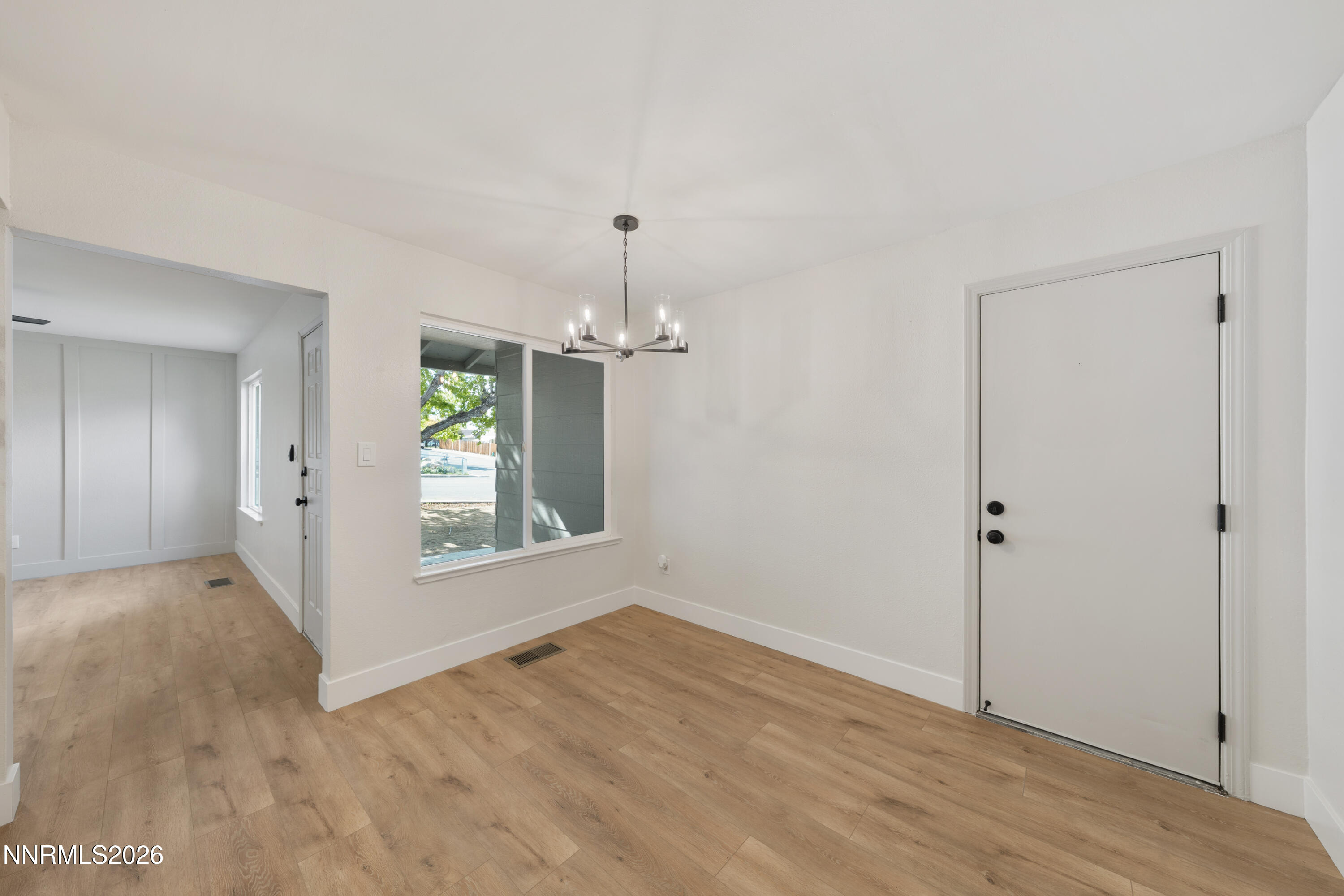 6680 Flower Street Reno, NV 89506 - Photo 13 of 37 A7V05633