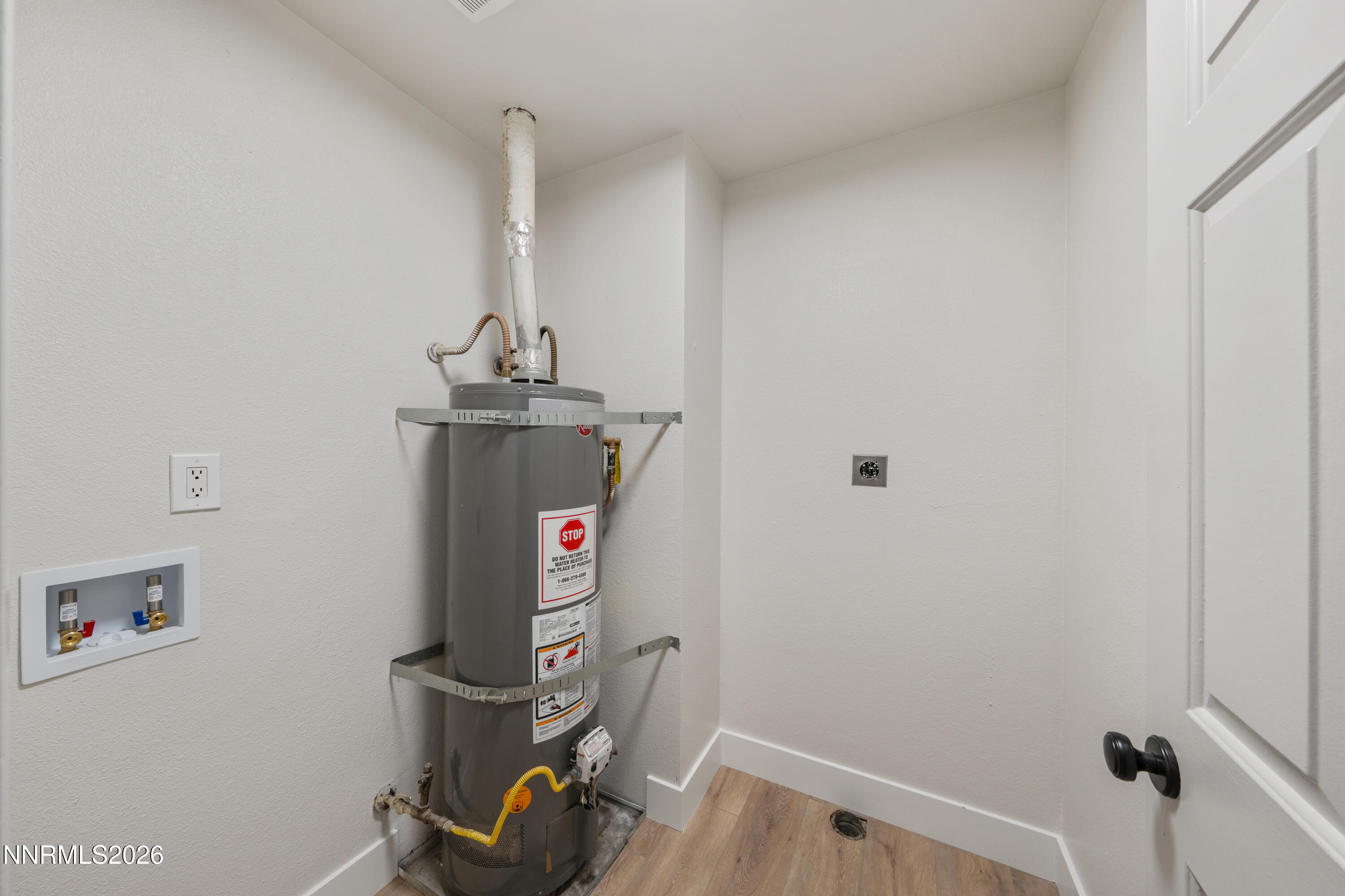 6680 Flower Street Reno, NV 89506 - Photo 18 of 37 A7V05666