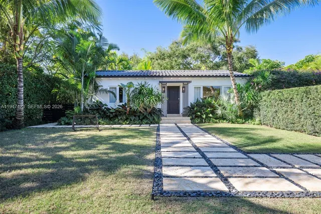 $6,400 | 11270 Northeast 9th Avenue, Biscayne Park, FL 33161