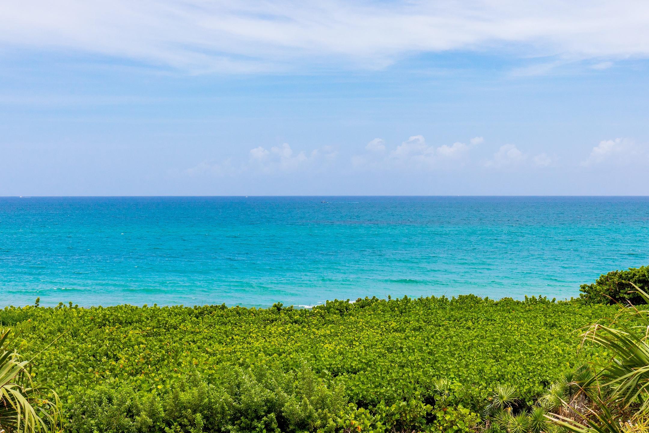 2050 Florida A1A, Unit 3 Jupiter, FL 33477 - Photo 35 of 36 a view of an ocean