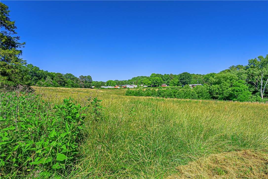 1128 Friendship Road Seneca, SC 29678 - Photo 12 of 32 Pasture