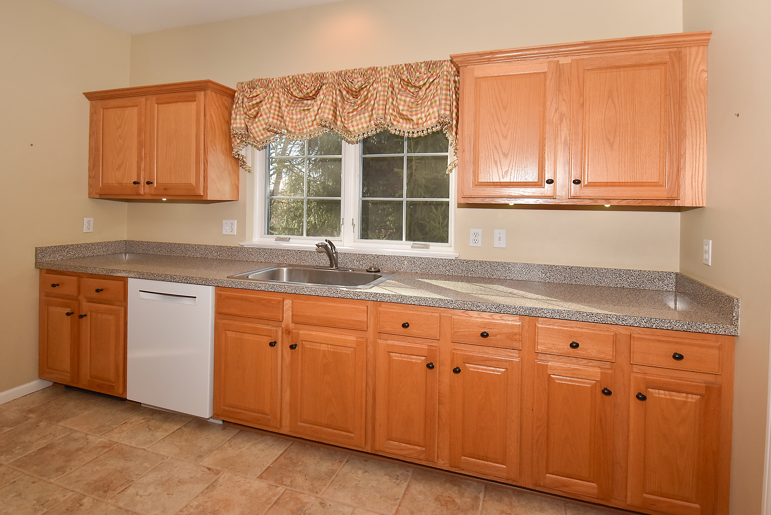 20 Whitney Ferguson Road, Unit 18 Vernon Rockville, CT 06066 - Photo 11 of 35