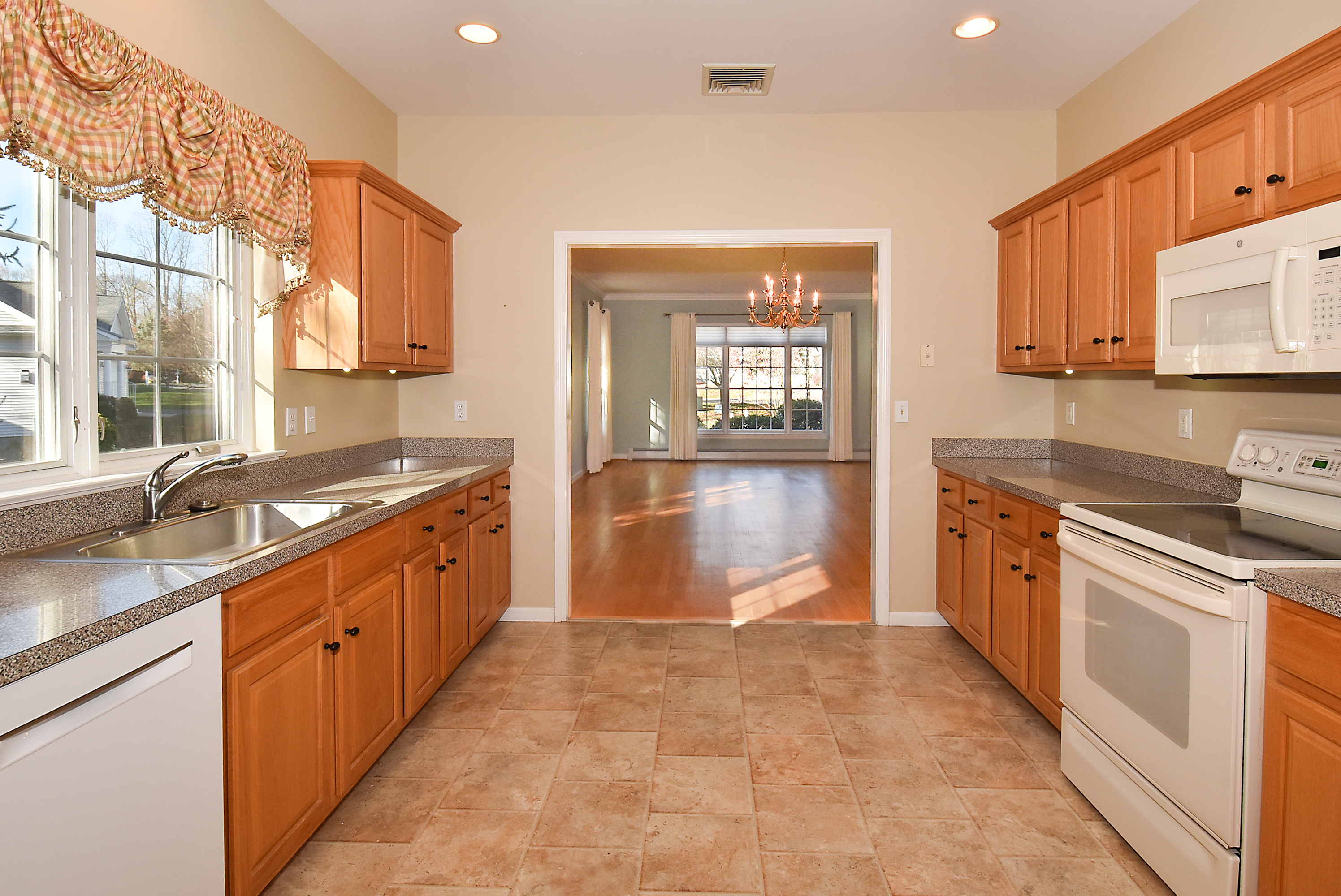 20 Whitney Ferguson Road, Unit 18 Vernon Rockville, CT 06066 - Photo 10 of 35