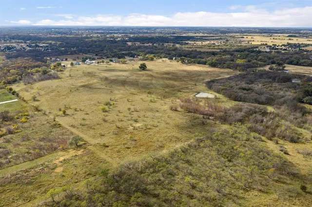 a view of an ocean beach