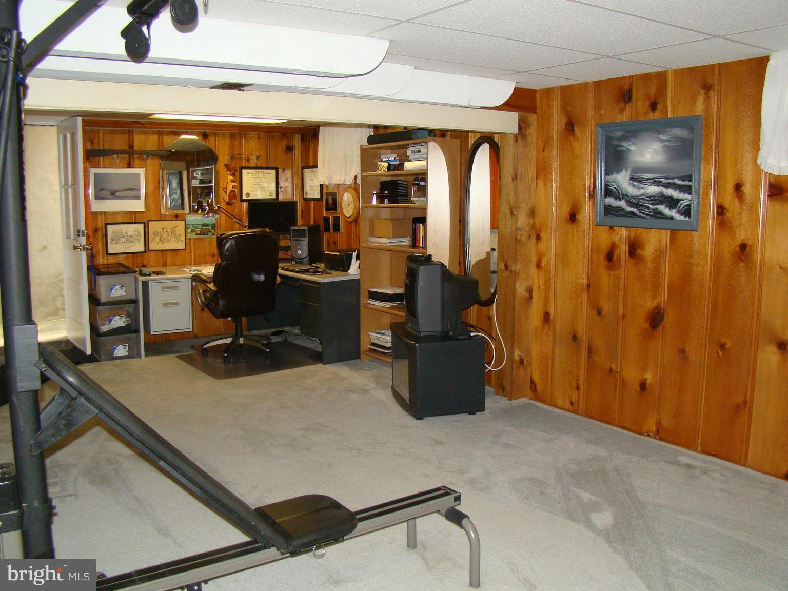 4117 Perry View Road Baltimore, MD 21236 - Photo 17 of 23 Family Room