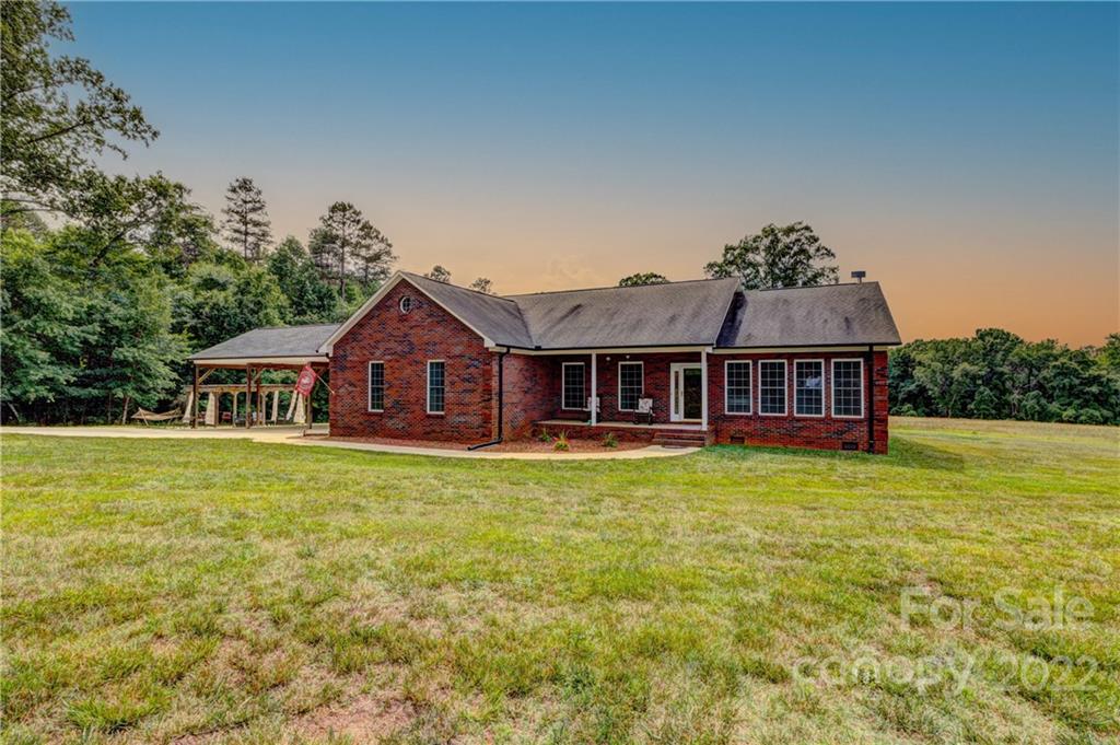 5051 Dobbins Road Crouse, NC 28033 - Photo 2 of 40 Gallery Image 2