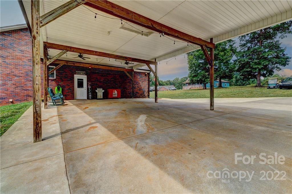 5051 Dobbins Road Crouse, NC 28033 - Photo 33 of 40 Gallery Image 33