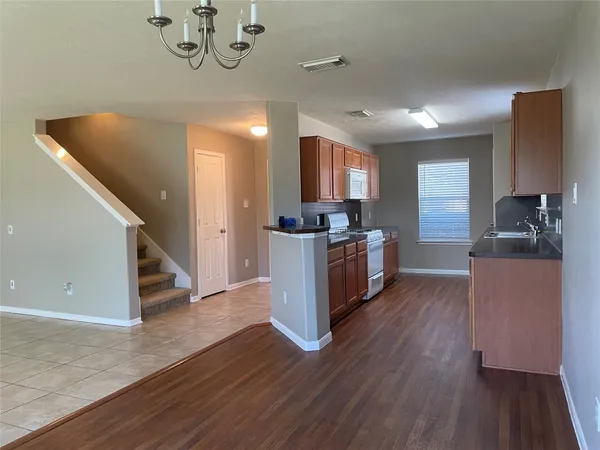 $291,900 | 8103 Katie Mill Trail, Spring, TX 77379