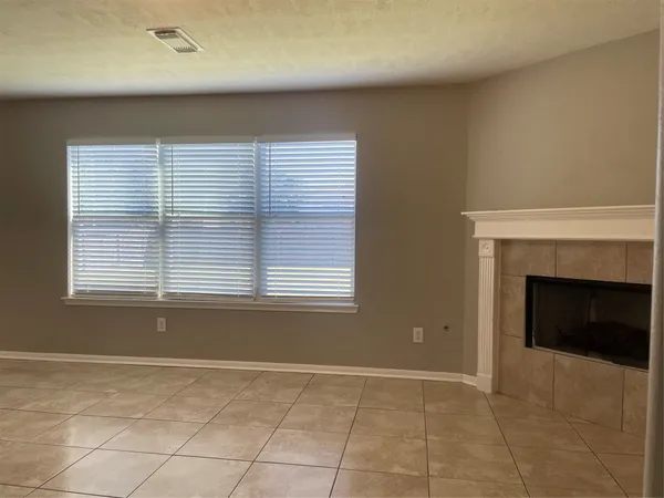 $291,900 | 8103 Katie Mill Trail, Spring, TX 77379
