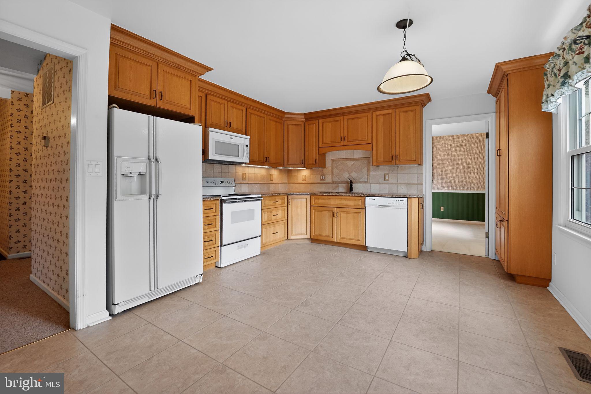 1445 Pleasant Valley Road South Westminster, MD 21158 - Photo 16 of 31