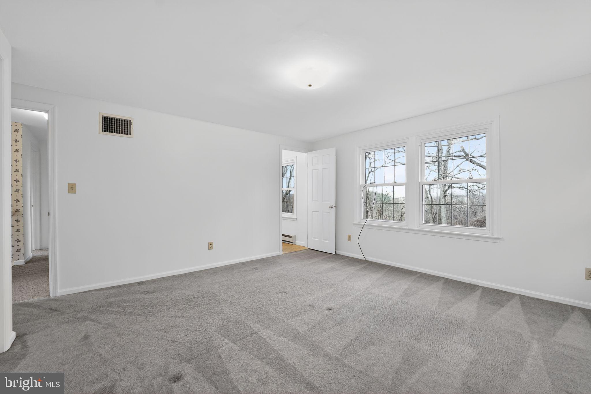 1445 Pleasant Valley Road South Westminster, MD 21158 - Photo 10 of 31