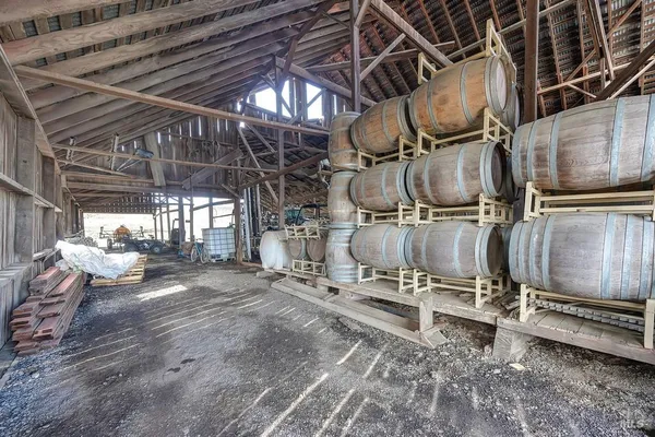 $5,600,000 | 3834 Highway 84, Walnut Grove, CA 95690