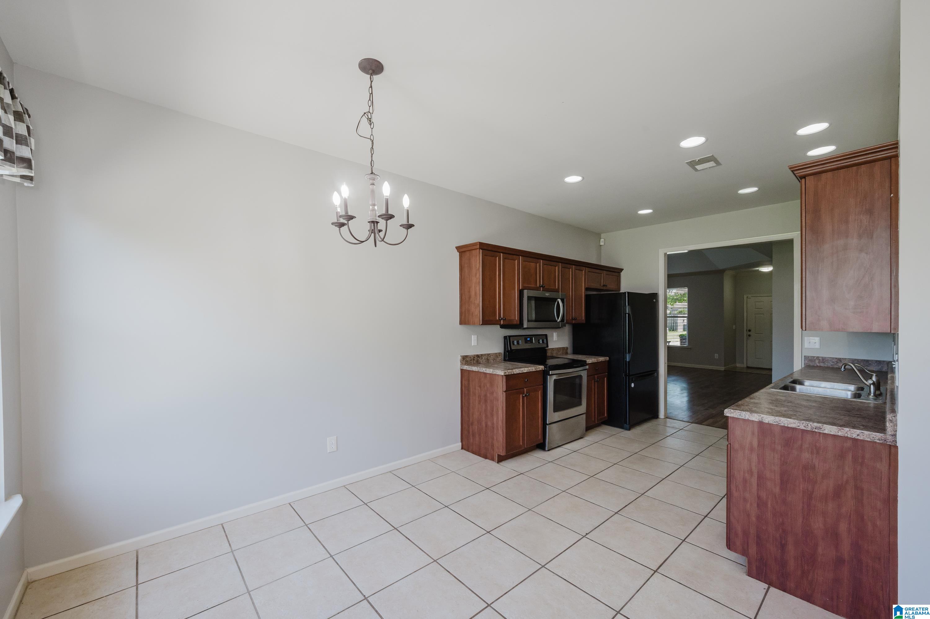 1008 Valhalla Way Calera, AL 35040 - Photo 18 of 36 Gallery Image 18