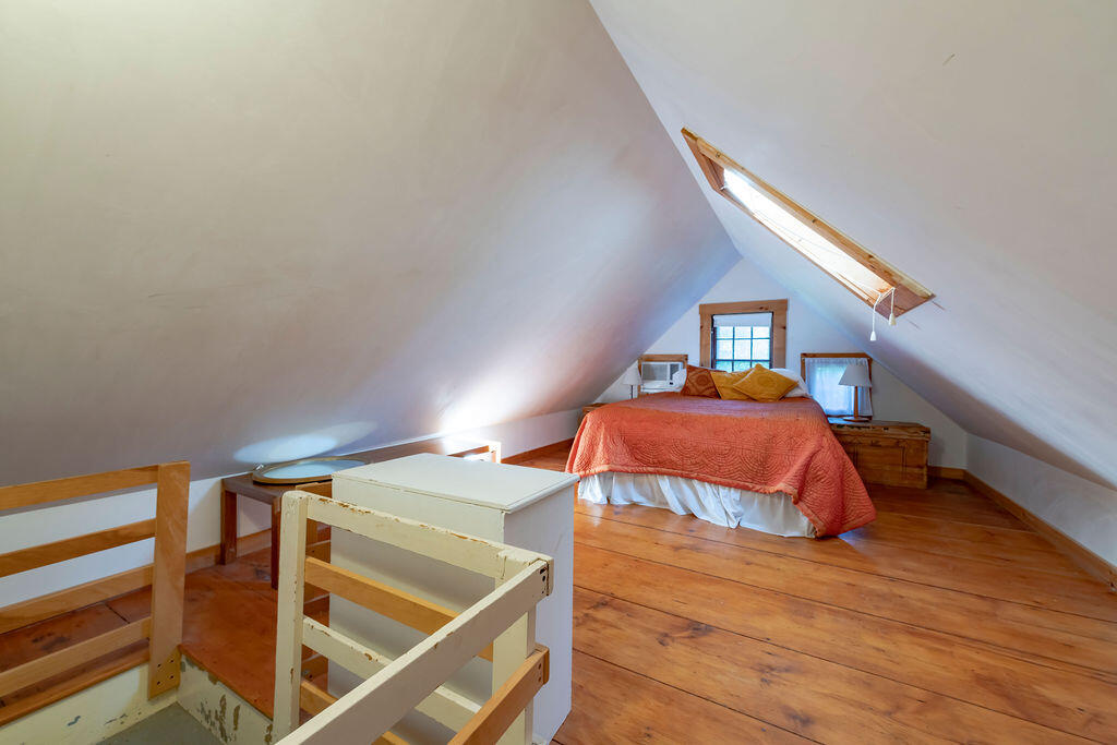 160 Paine Hollow Road Wellfleet, MA 02667 - Photo 45 of 71 a bedroom with a bed and window
