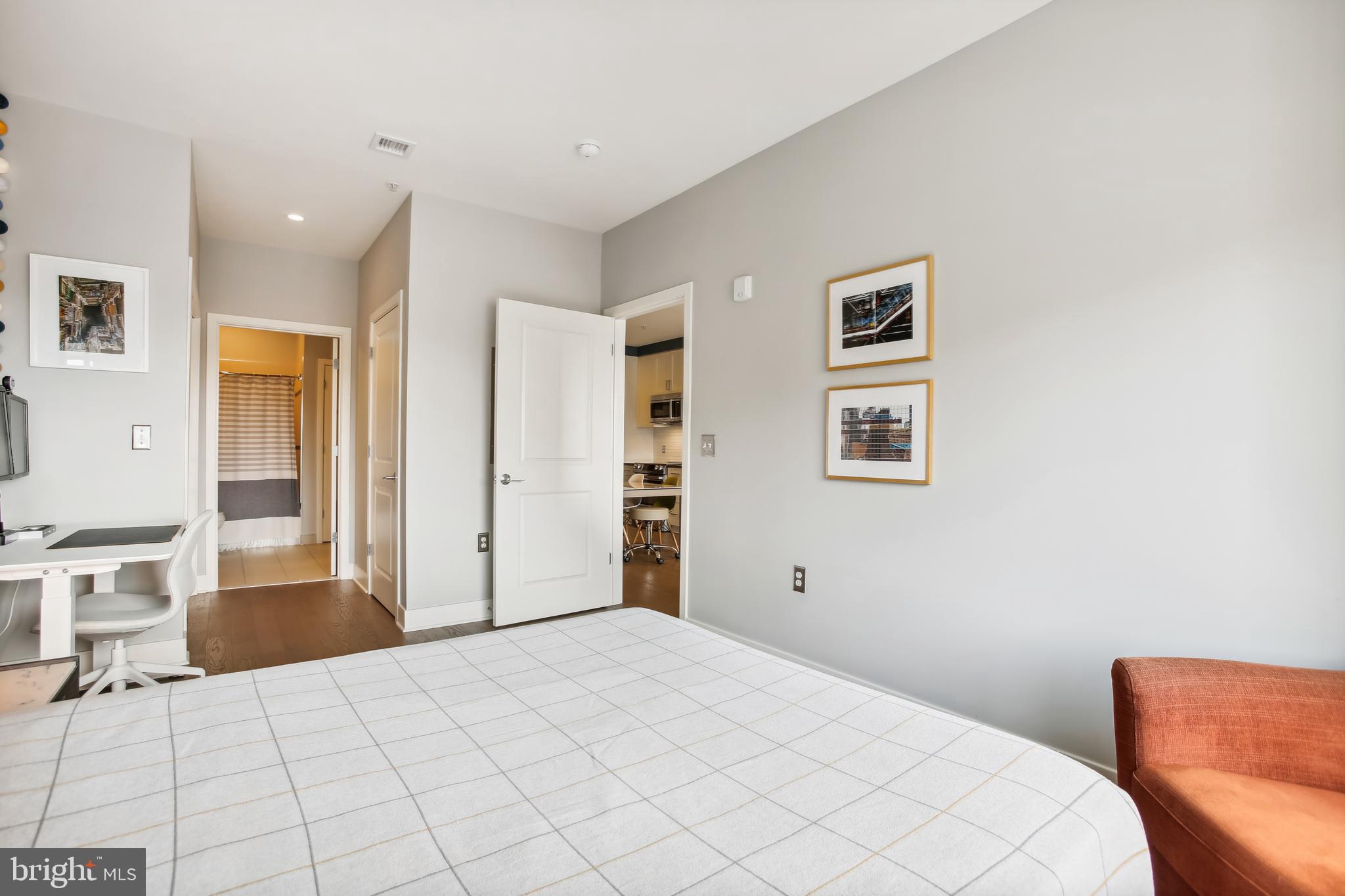2550 17th Street Northwest, Unit 408 Washington, DC 20009 - Photo 18 of 35 Gallery Image 18