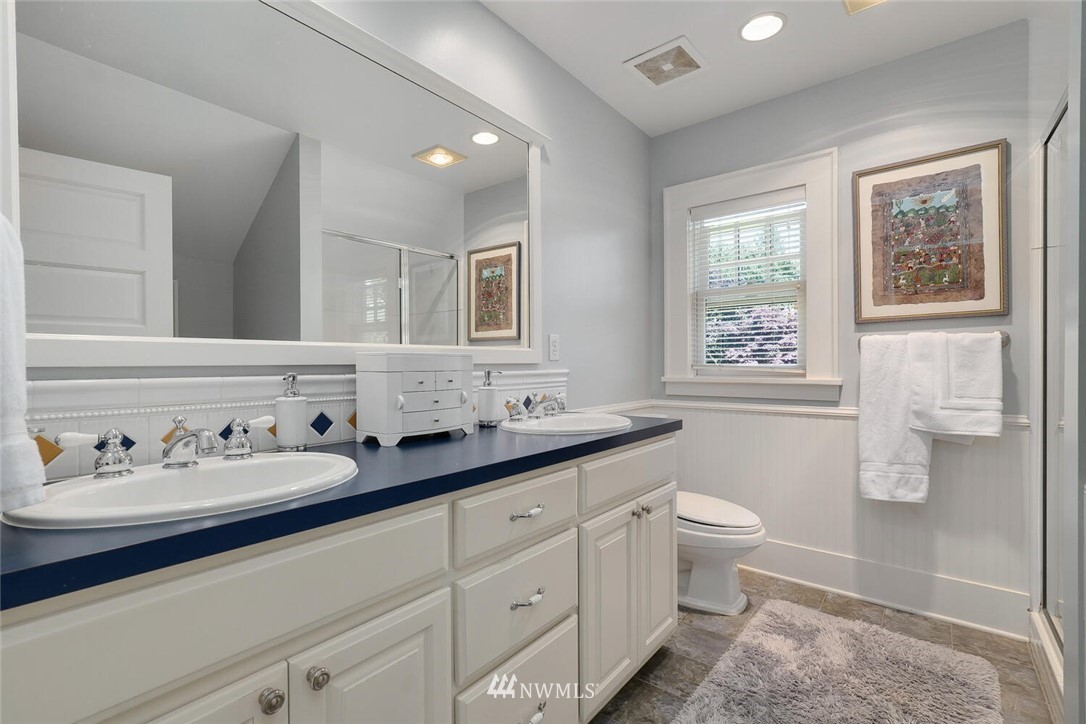 102 North 57th Street Seattle, WA 98103 - Photo 31 of 39