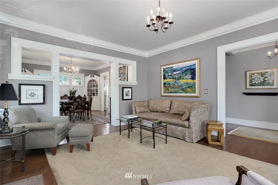 102 North 57th Street Seattle, WA 98103 - Photo 7 of 39