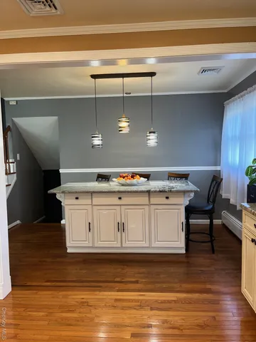 $468,000 | 70 Stahlman Place, Kingston, NY 12401